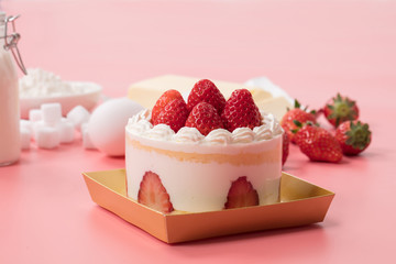 お誕生日ケーキイメージ写真（甘いケーキ）