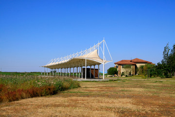 golf facilities and buildings