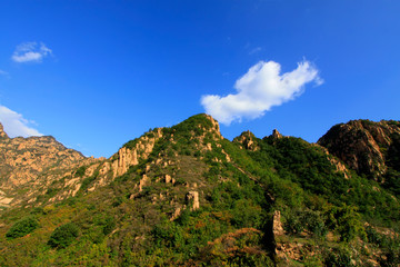 Naklejka premium Naturalna sceneria górska