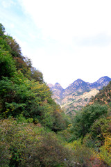 Fototapeta na wymiar Mountain natural scenery