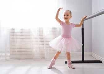 girl is studying ballet.