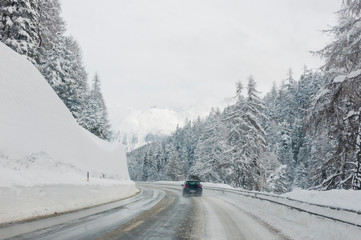 Silvaplana, Surlej, Bergstrasse, Passstrasse, Winter, Winterdienst, Wintersport, Oberengadin, Alpen, Graubünden, Schweiz