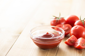 トマトケチャップとトマト