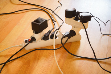 Many electrical plugs, network congestion