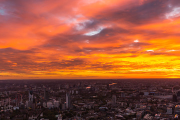 Fototapeta premium Beautiful Sunset and view of London Cityscape from the Shard Building 