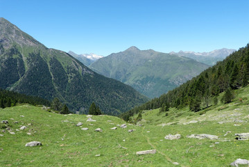 Fototapeta na wymiar vallée d'Aure
