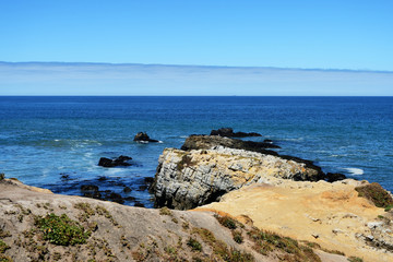 Fototapeta na wymiar Beautiful seascape along the Pacific Coast, California, USA