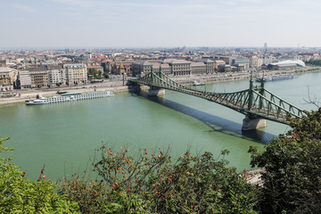 Fototapeta na wymiar panoramic view of budapest