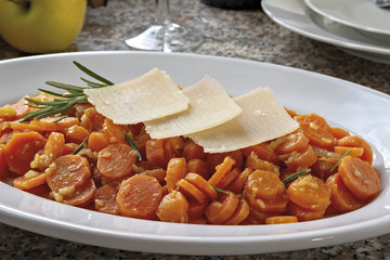 parmigiano con carote al rosmarino