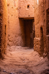 Fototapeta na wymiar Ancient street of the jewish district of Tinghir, little town in Morocco