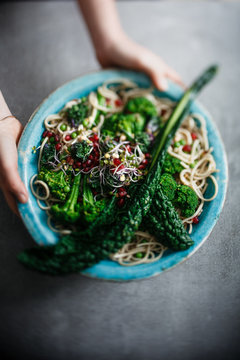 Palm Cabbage Broccoli Noodle Salade