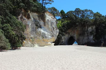 Gordijnen Cathedral Cove on the Coromandel Penninsula, New Zealand. © reindo