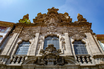 Fototapeta premium Church Igreja da Misericórdia in Porto , Portugal