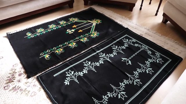 handmade rugs to pray, hand embroidered prayer rug,