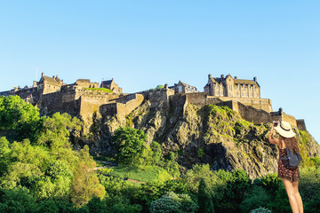 Fototapeta na wymiar Looking up the hill at Edinburgh Castle. Edinburgh Castle.