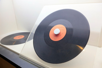 Traditional Chinese Records