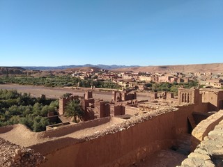 Fototapeta na wymiar Ruiny w Ajt bin Haddu, Warzazat, Maroko