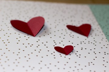 rote Herzen anderer Blickwinkel