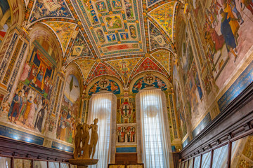 Fototapeta na wymiar Cathedral of Siena, Italy, Europe
