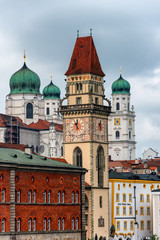 Fototapeta na wymiar Cathedral and town hall of Passau (Bavaria, Germany)