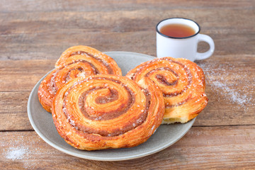 Zimtschnecken mit Blätterteig