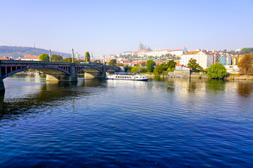 Fototapeta na wymiar Bridge in Prague