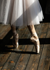 Ballerina feet in pointe shoes