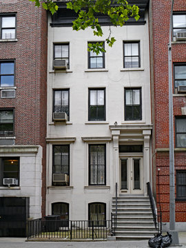 Manhattan Upper West Side, Townhouse On Quiet East-west Street