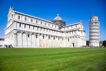 Fototapeta premium piazza dei miracoli, with the Basilica and the leaning tower, Pisa, Italy