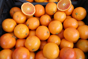 oranges grown with biological techniques without the use of chem