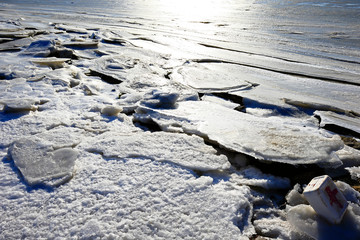 The winter sea ice