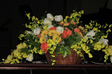 Fototapeta na wymiar bouquet of flowers