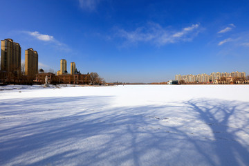 Obraz premium Winter snow scene in the city, China
