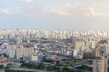 Obraz premium Aerial view of the huge city of Sao Paulo in Brazil seen from one of the tallest buildings in downtown.