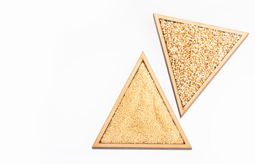 Popped and raw amaranth seeds - Amaranthus. Text space