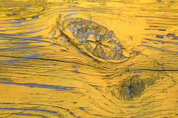 Mottled wood texture