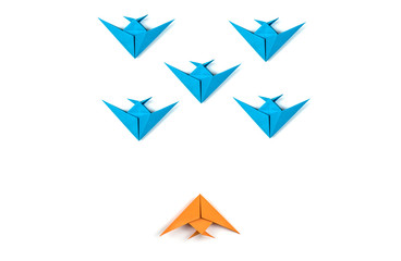 Obraz premium Papierowe origami ryba odizolowywać na białym tle.