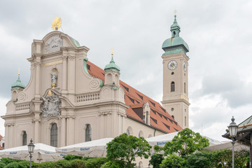Fototapeta na wymiar MUNICH, GERMANY - June 25, 2018: Traditional Cathedral building in Munich, Germany
