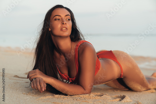 Brunettes with sexy tans My girlfriend shaved pussy