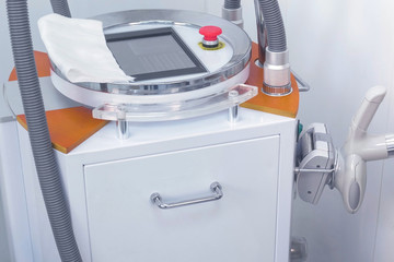 Apparatus for lpg massage. Preparation for lpg massage.