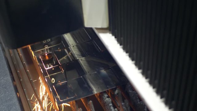 Fine cutting metal sheet on CNC machine