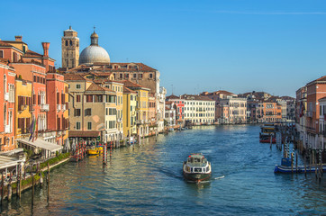 Obraz na płótnie Canvas Grand Canal and Basilica Santa Maria della Salute, Venice, Italy and sunny day