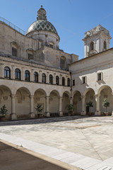 Fototapeta na wymiar Italia Puglia Lecce chiostro dell'accademia di belle arti