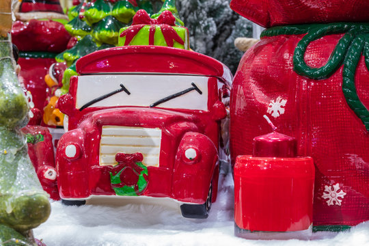 Christmas toy decoration.  car with presens