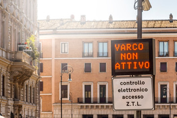 Italian Zona Traffico Limitato street sign in Rome