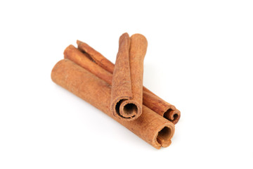 Cinnamon sticks isolated on white background 