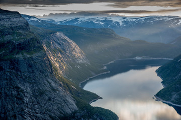 Hiking to the Trolltunga