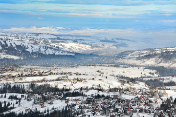 Fototapeta na wymiar Piękna zima w górach, Tatry Polska
