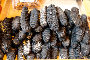 Chinese consumes dried sea cucumber for collagen, nutrients for skin