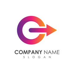 Fototapeta premium arrow letter c logo template